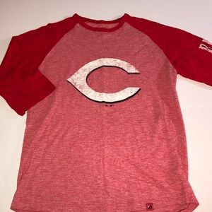 Cincinnati REDS shirt